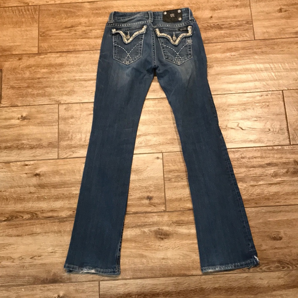 Juniors Miss Me jeans